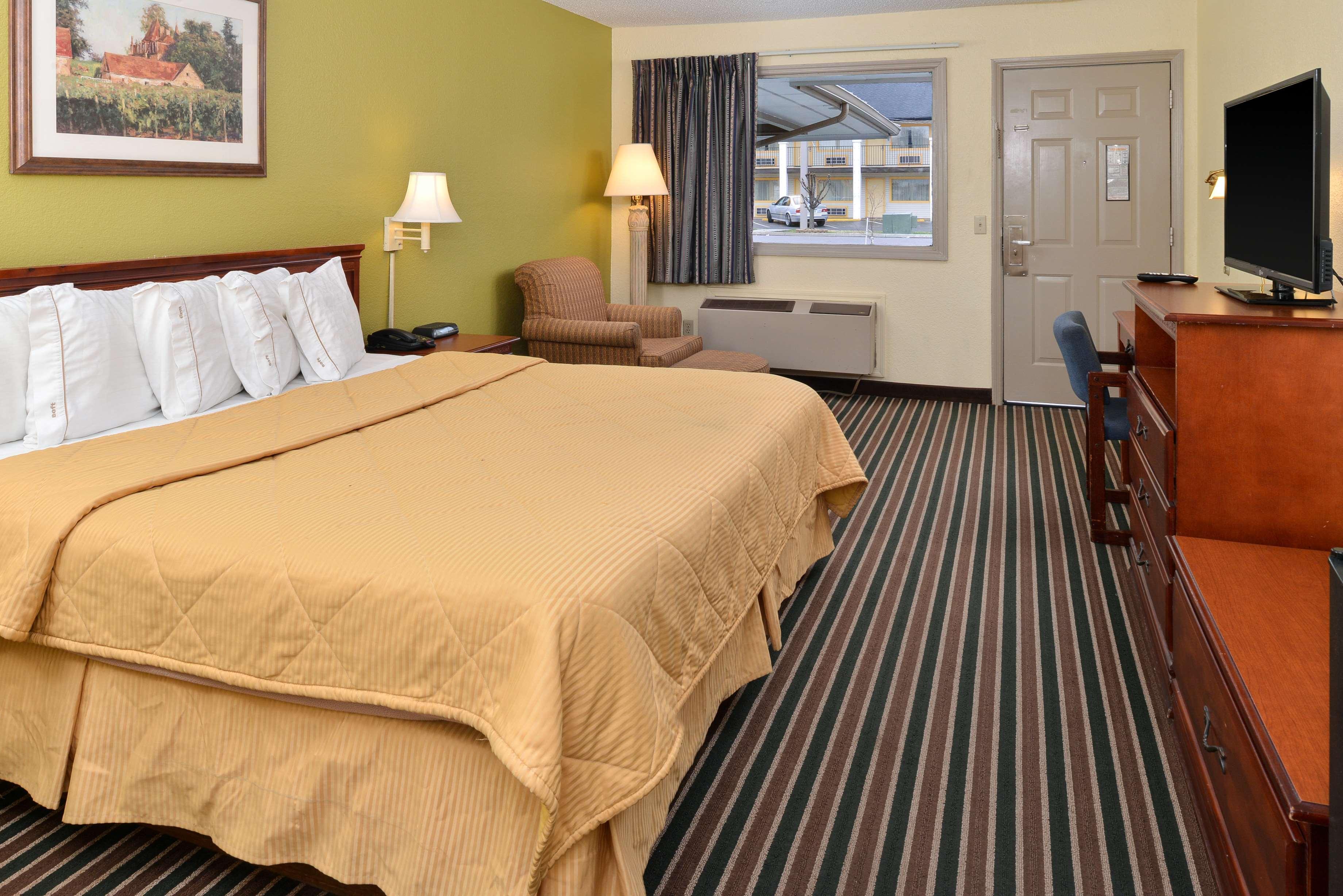 Americas Best Value Inn Dayton Esterno foto
